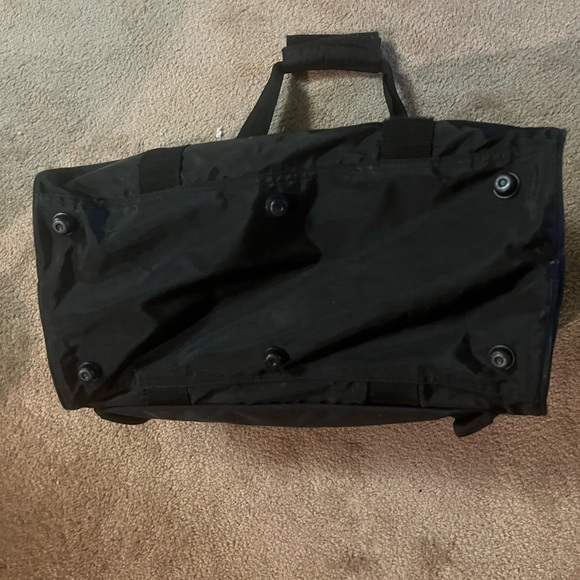 Good condition EXPRESS Bowling Bag Barely used - Picture 4 of 5